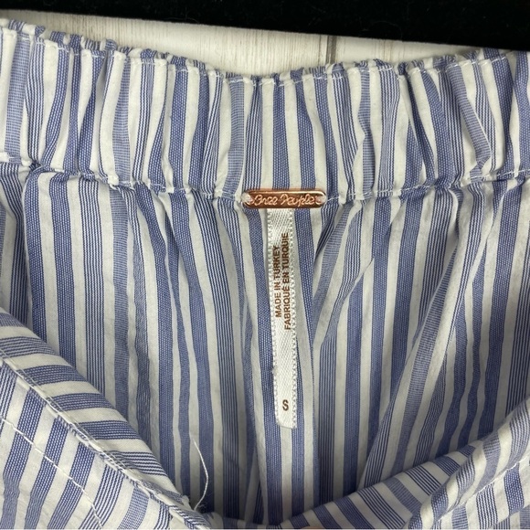 Free People blue and white off the shoulder top Small - Picture 3 of 5